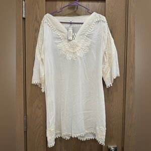 Monoreno Crochet Tunic Dress